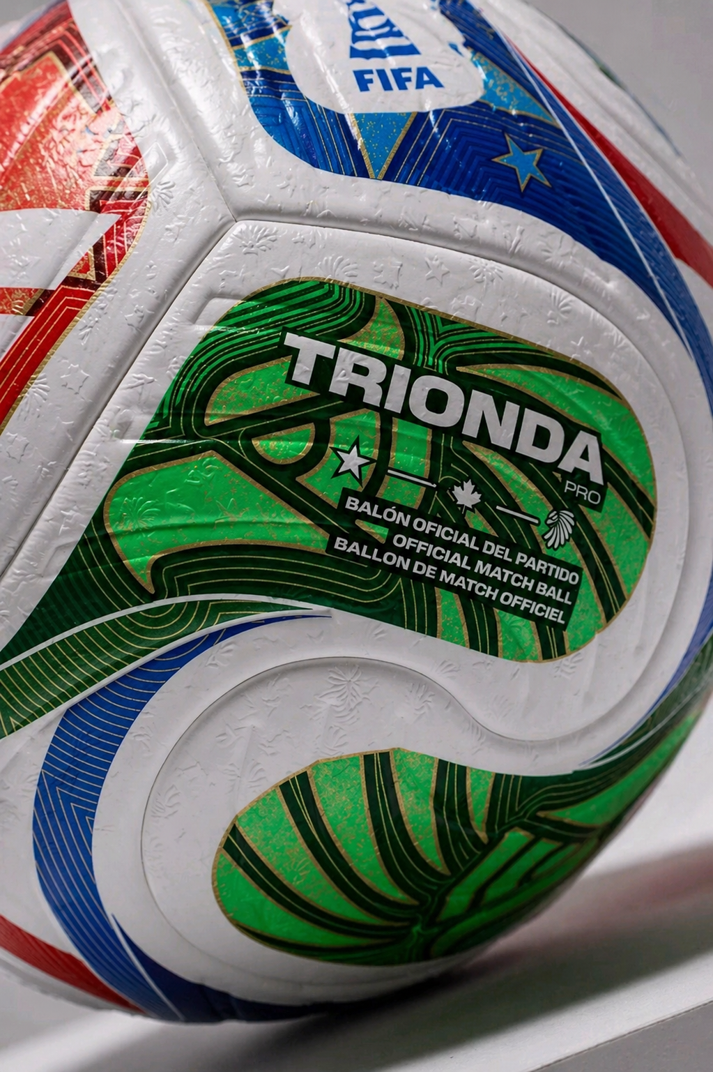 Adidas TRIONDA Pro Match Ball