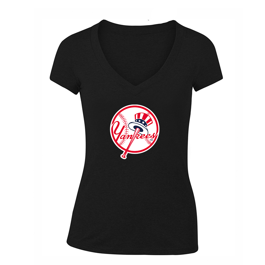 NBA Women's Yankees NY V-Neck T-Shirt