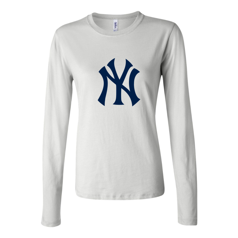 Women's New York Yankees Long Sleeve T-Shirt - White