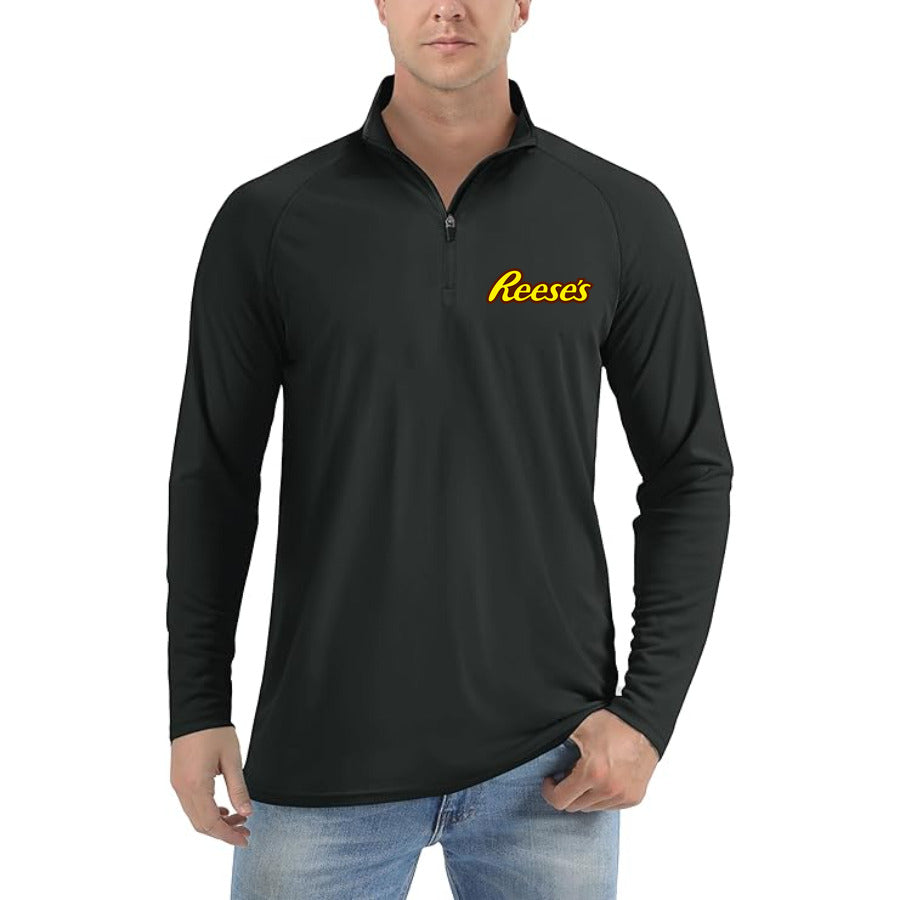 Reeses Logo food quarter-zip athletic shirt in Black