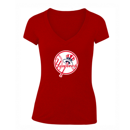 NBA Women's Yankees NY V-Neck T-Shirt