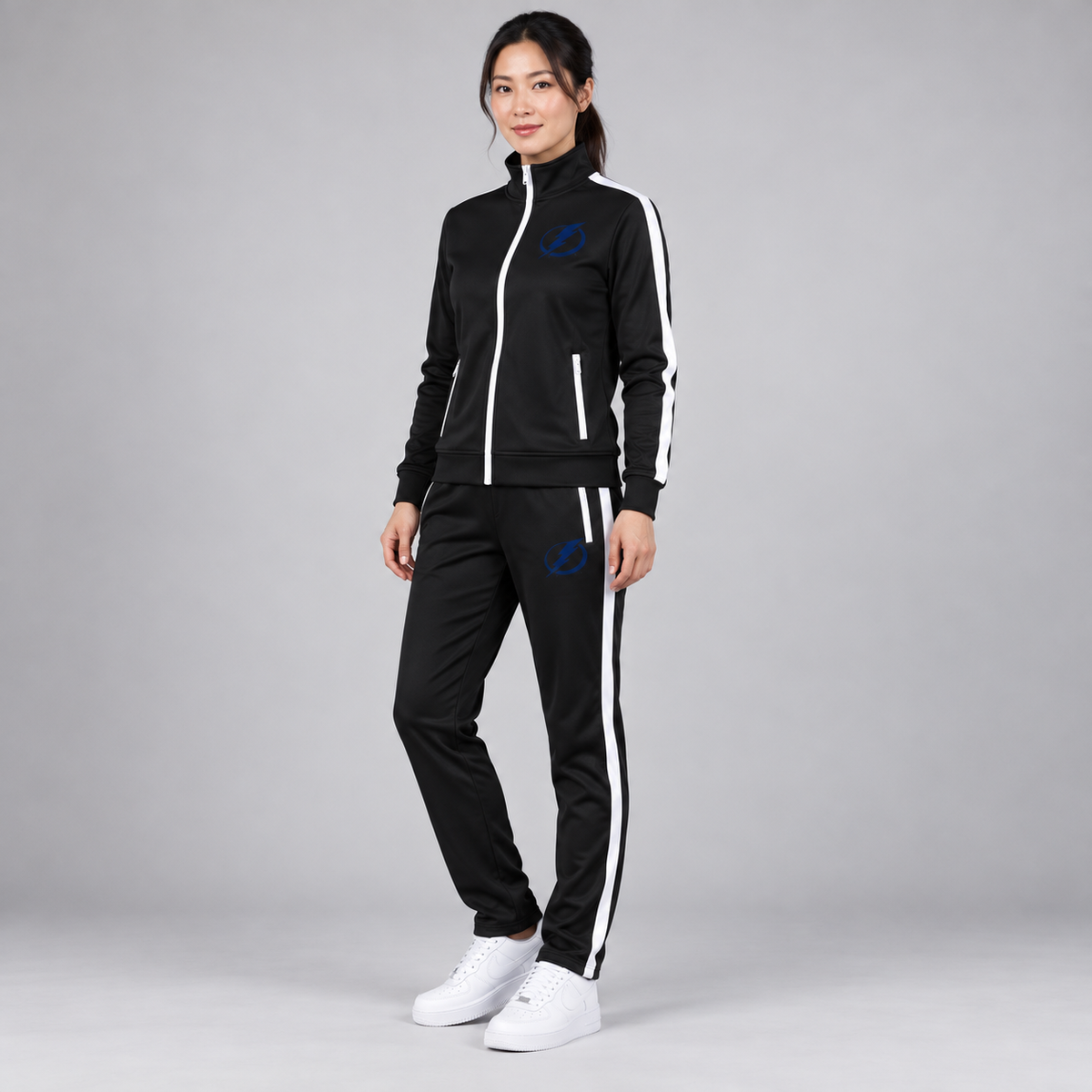 Black - Tampa Bay Lightning tracksuit - model