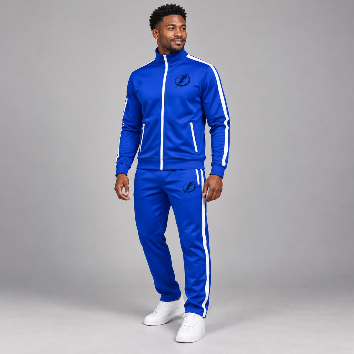 Royal Blue - Tampa Bay Lightning tracksuit - model